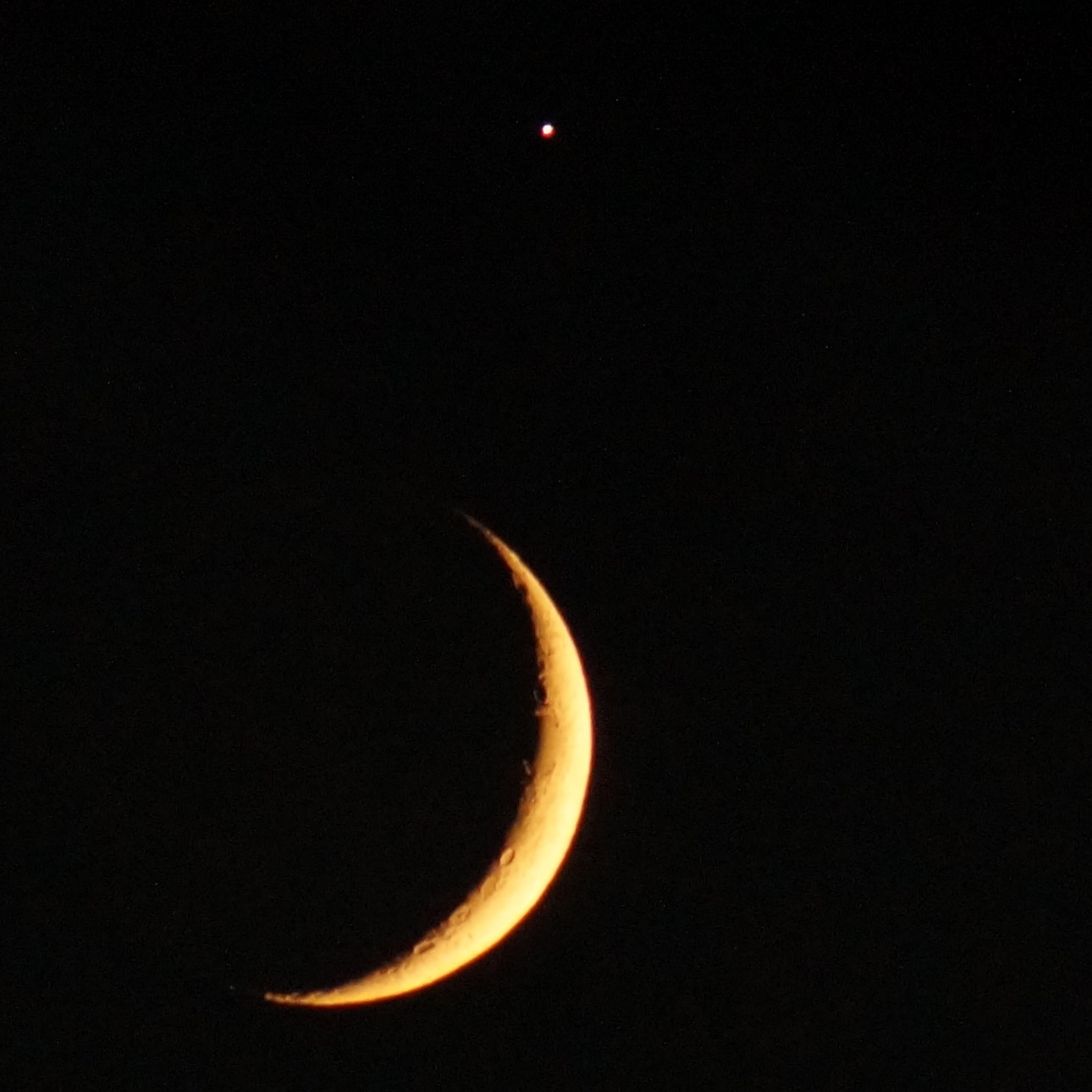 Venus und Mond am 17.06.2026, 22:52 MESZ